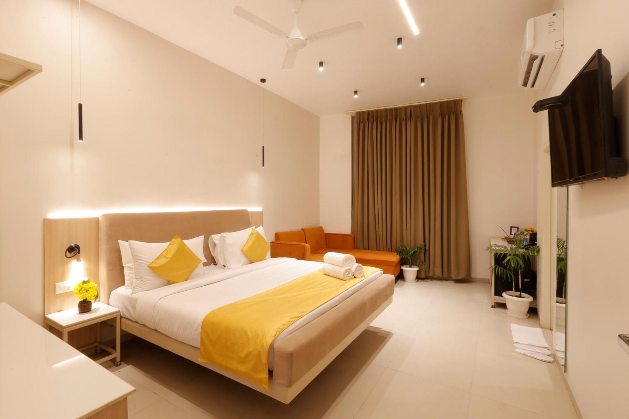 Hotel Varuna Varanasi Exterior foto